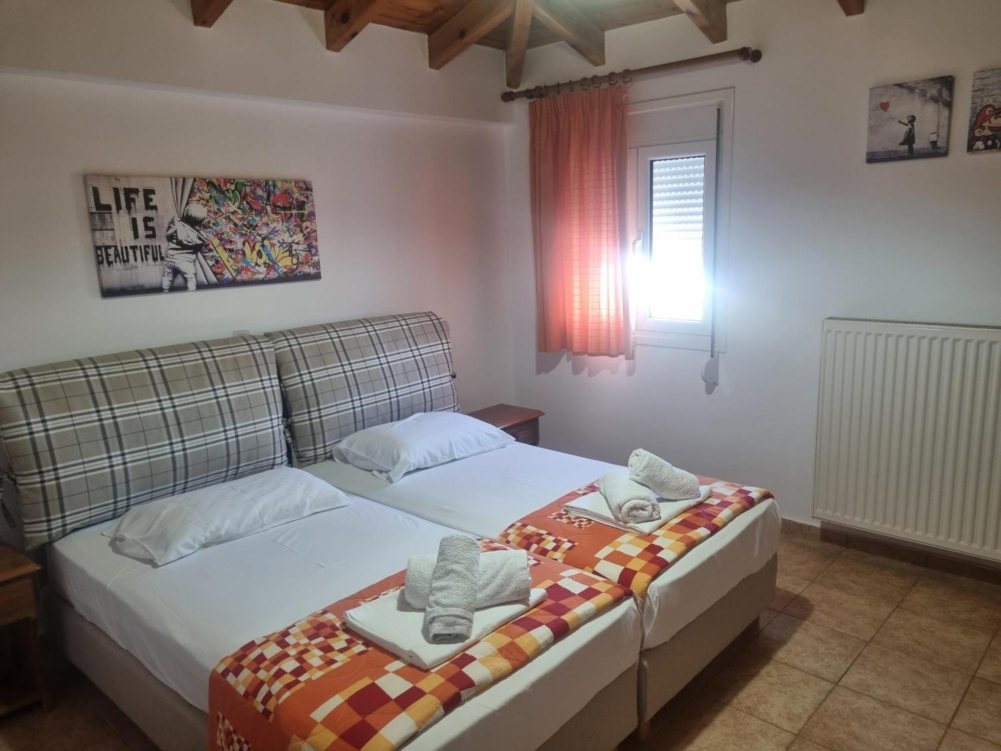 Calypso Hotel Elafonissos Bagian luar foto